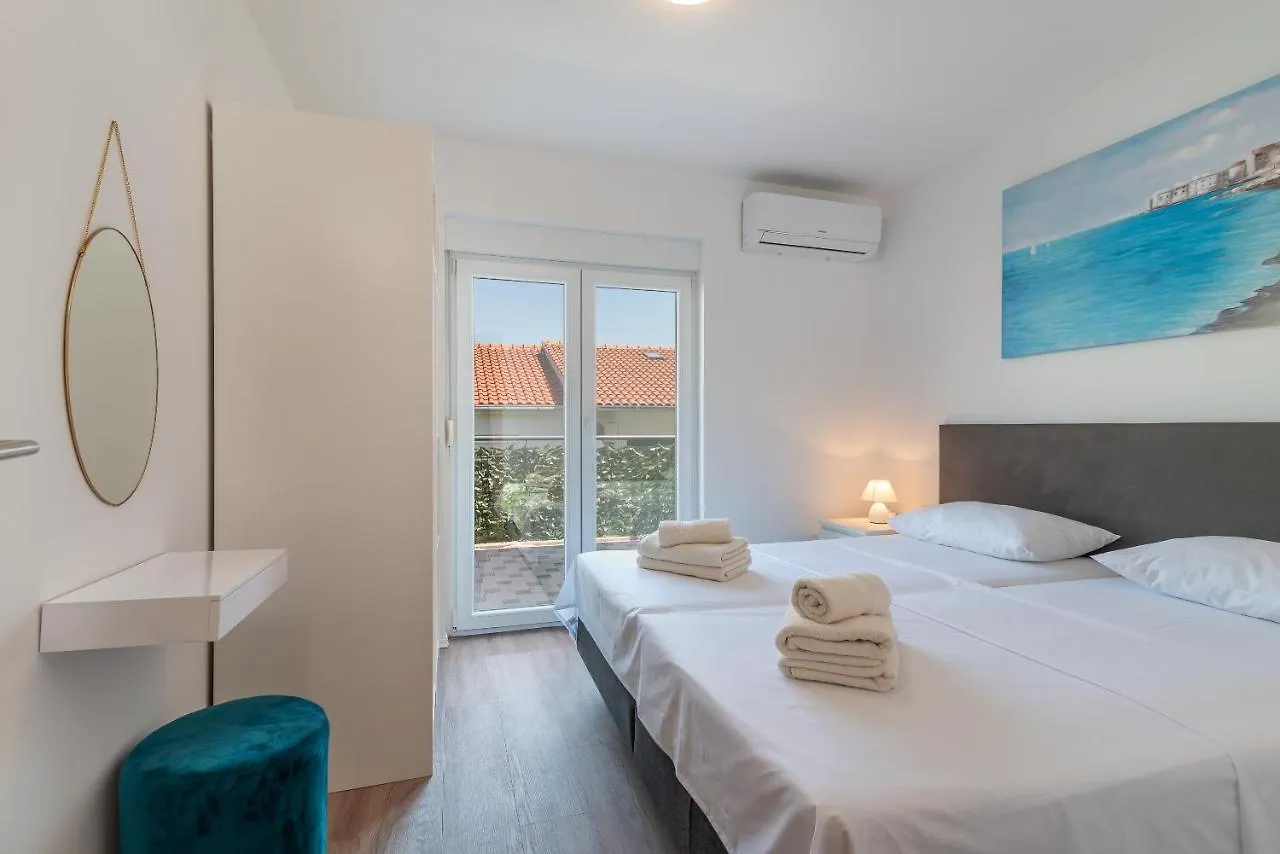 Delux Apartment Eva Trogir