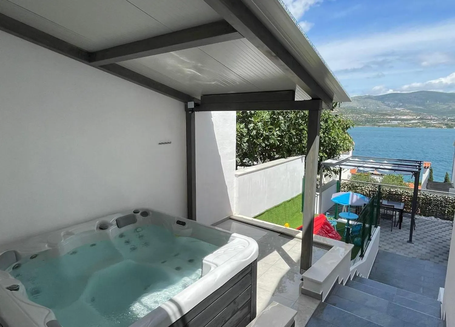 Delux Apartment Eva Trogir